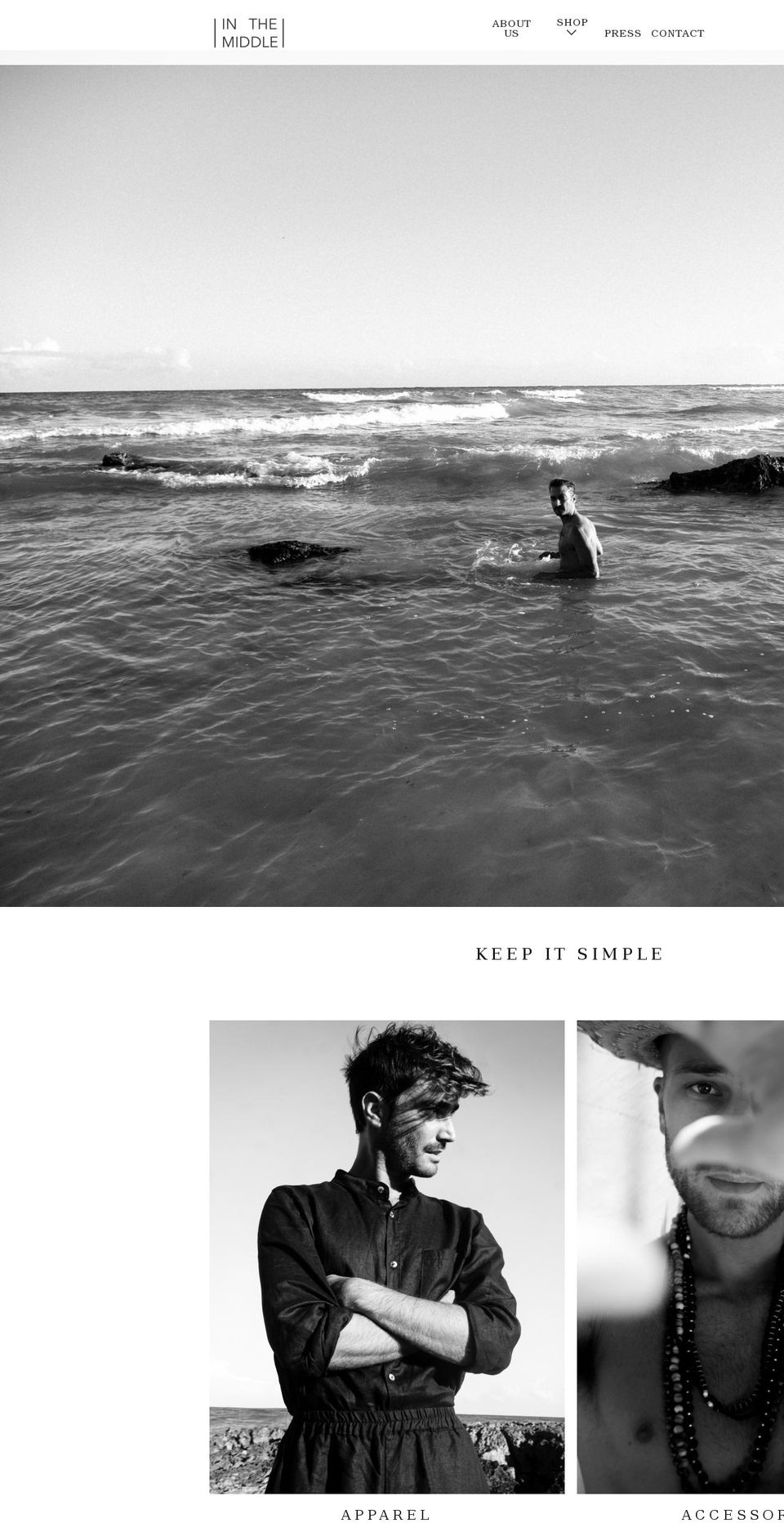 inthemiddletulum.com shopify website screenshot