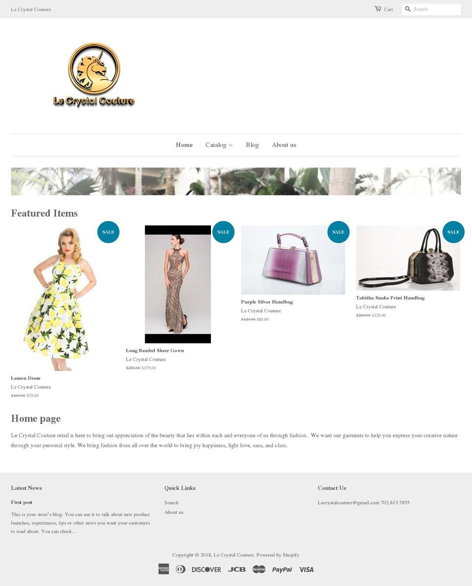 lecrystalcouture.com shopify website screenshot