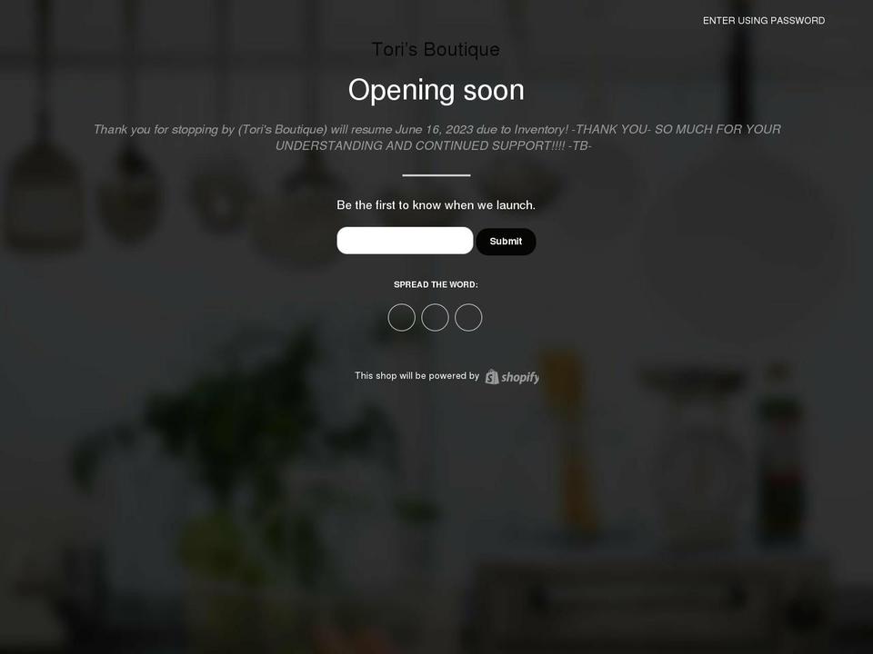 torisboutique2018.com shopify website screenshot